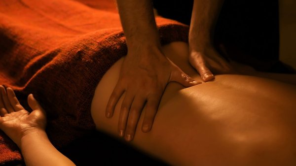 La philosophie du massage naturiste : redécouvrez votre corps